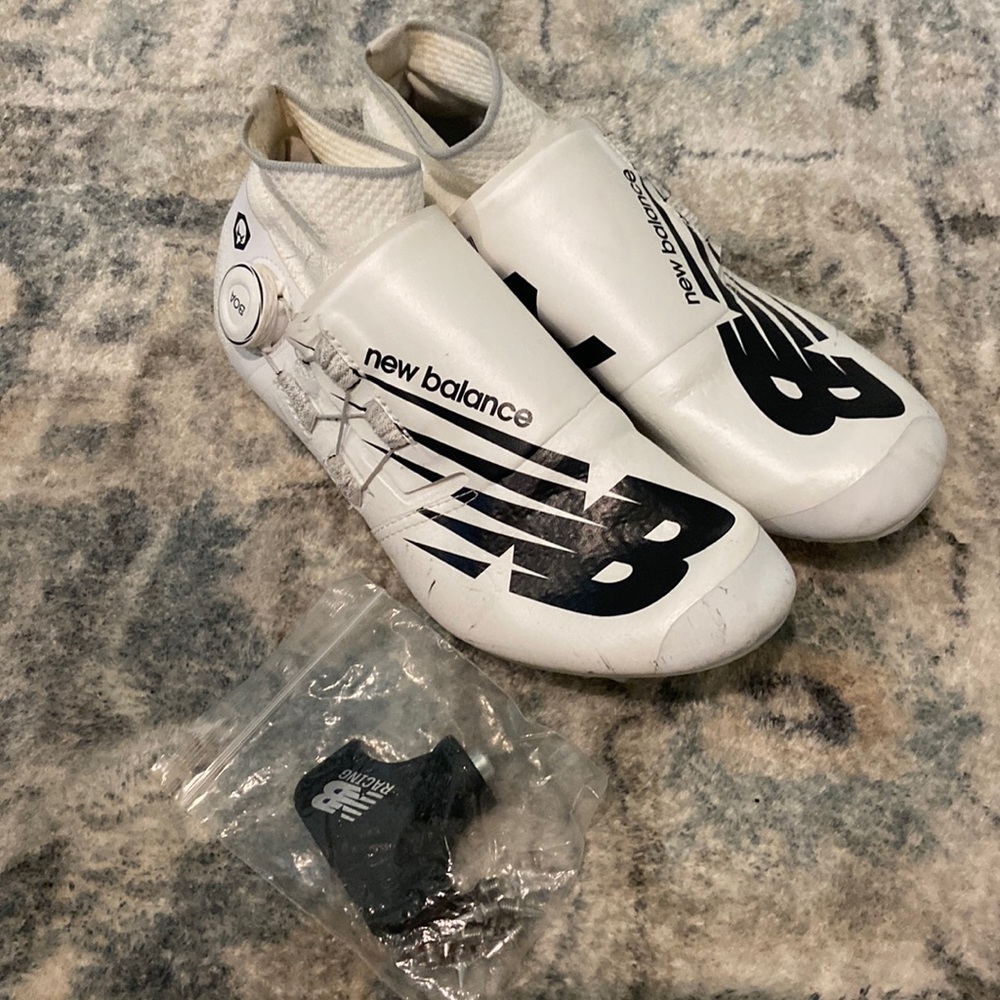 never worn NB spikes